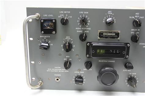 Yaesu FRG-7700 shortwave <b>HF</b> <b>Receiver</b>. . Hf communication receivers